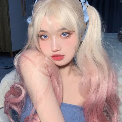 云端男女